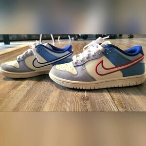 Kids NIKE Dunk Low GS 4Y
